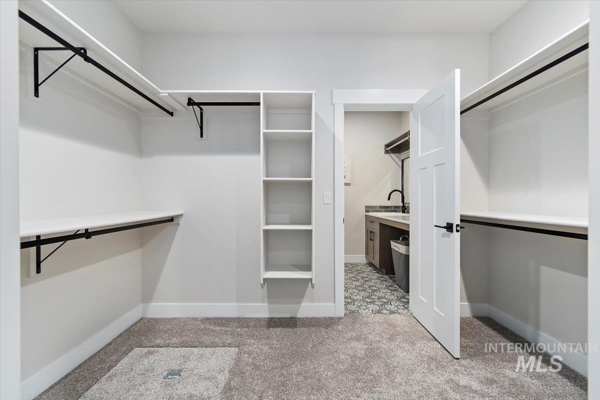 811 W Cedar Point Way Property Photo 19