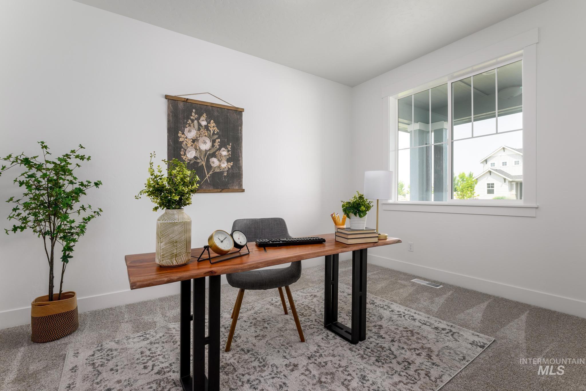 12609 W Teratai St Property Photo 3