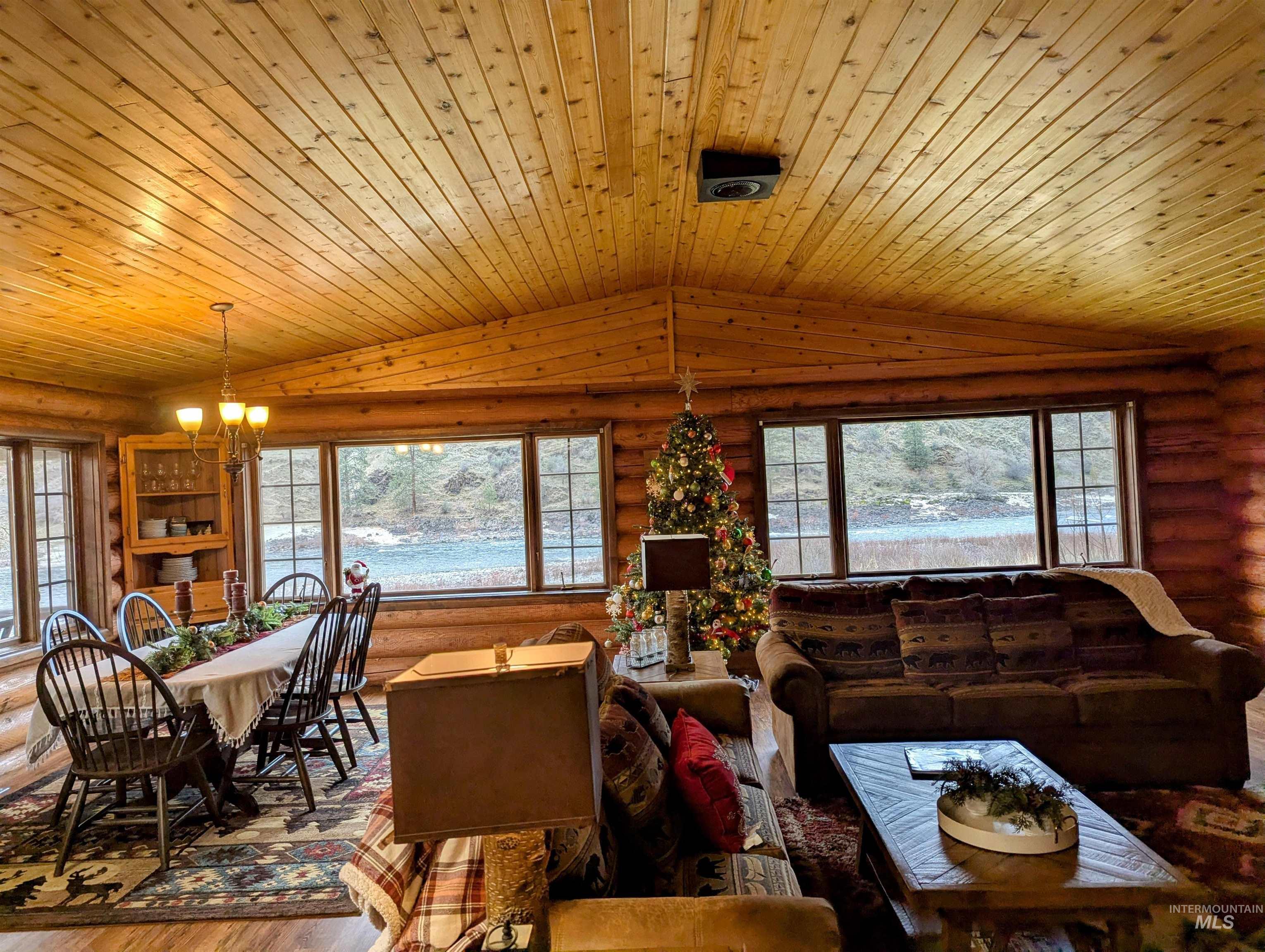 13709 Us Highway 95 Property Photo 12