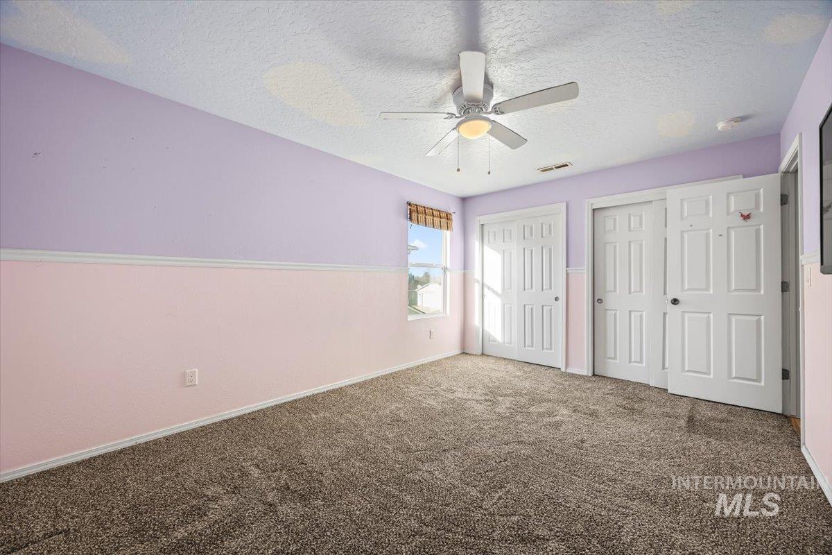 393 E Rose Lake Drive Property Photo 22