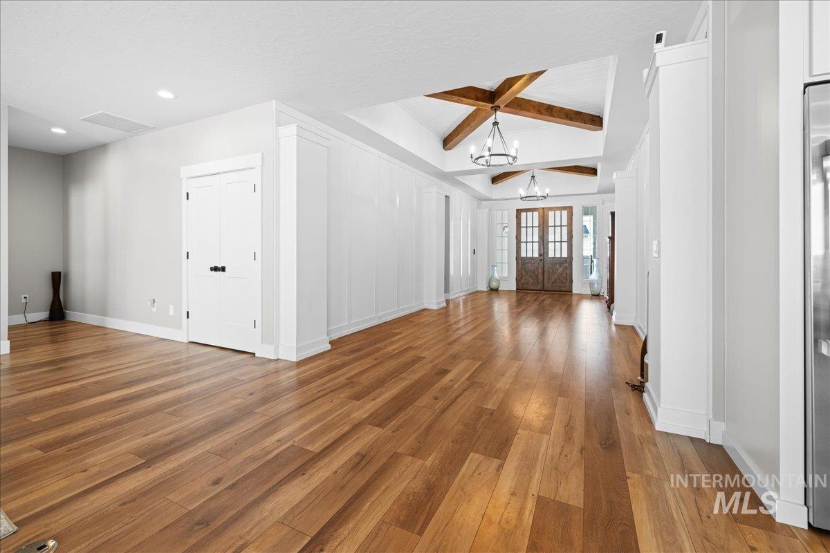 14947 Red Barn Ct Property Photo 8