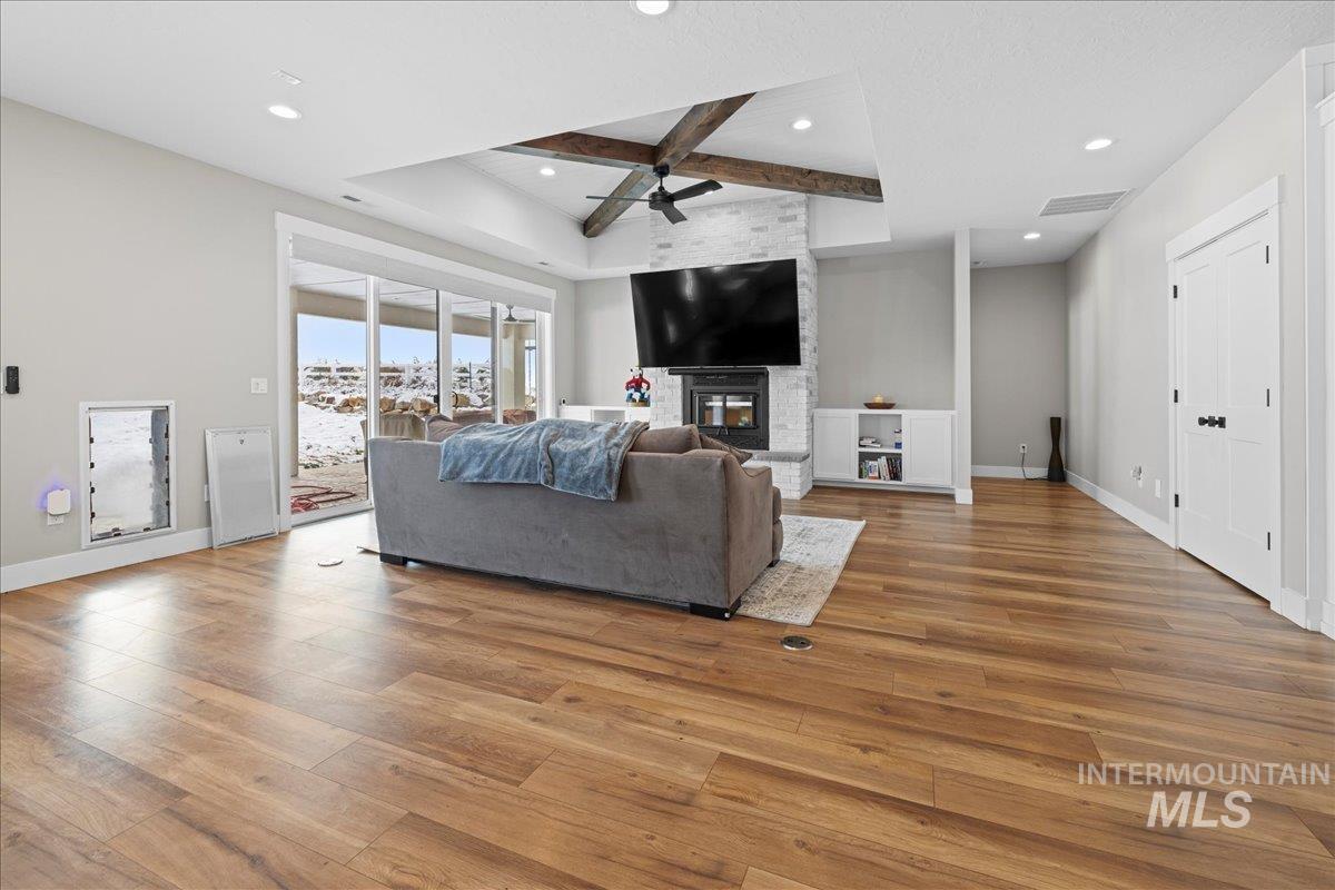 14947 Red Barn Ct Property Photo 17