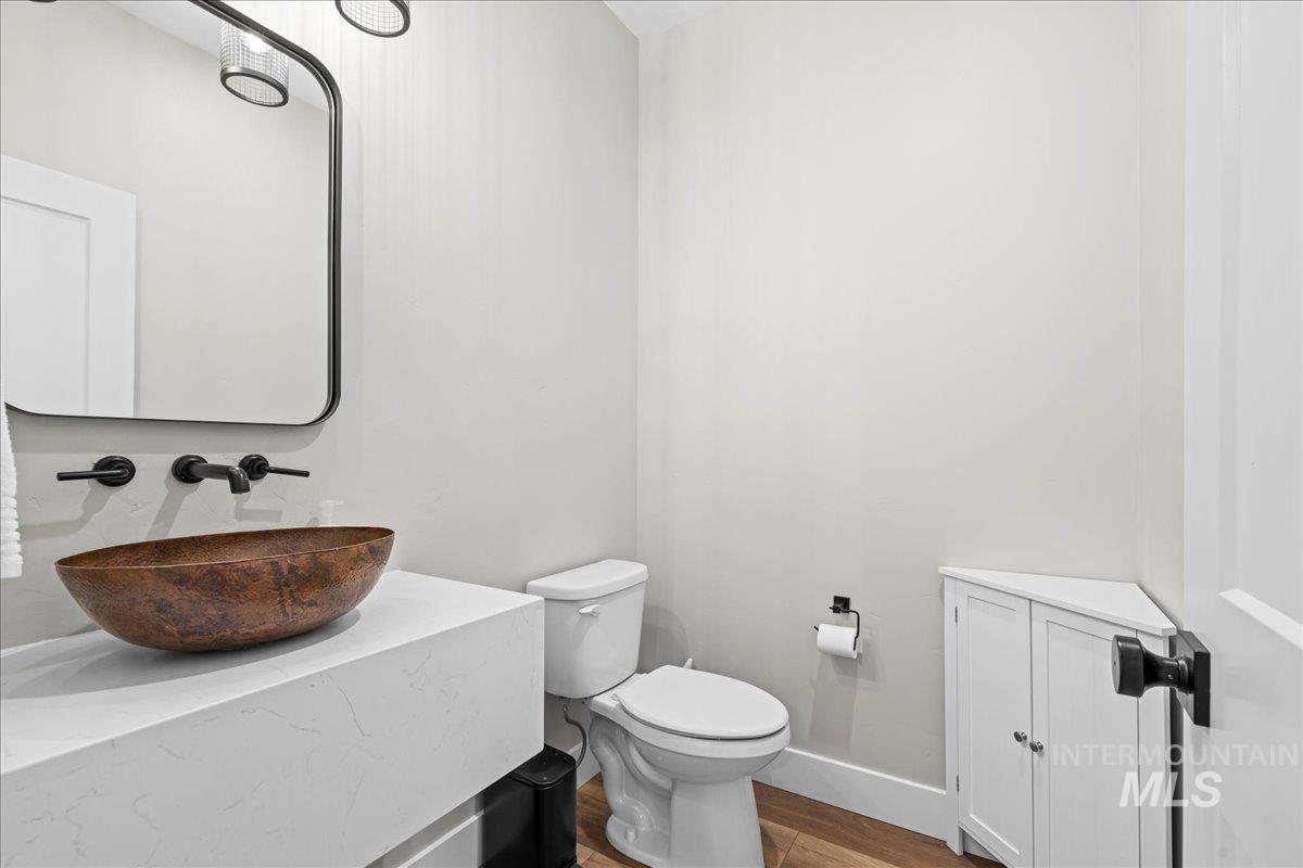 14947 Red Barn Ct Property Photo 24