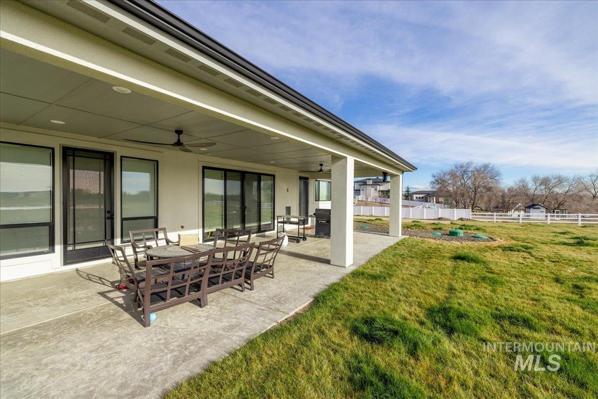 14947 Red Barn Ct Property Photo 37