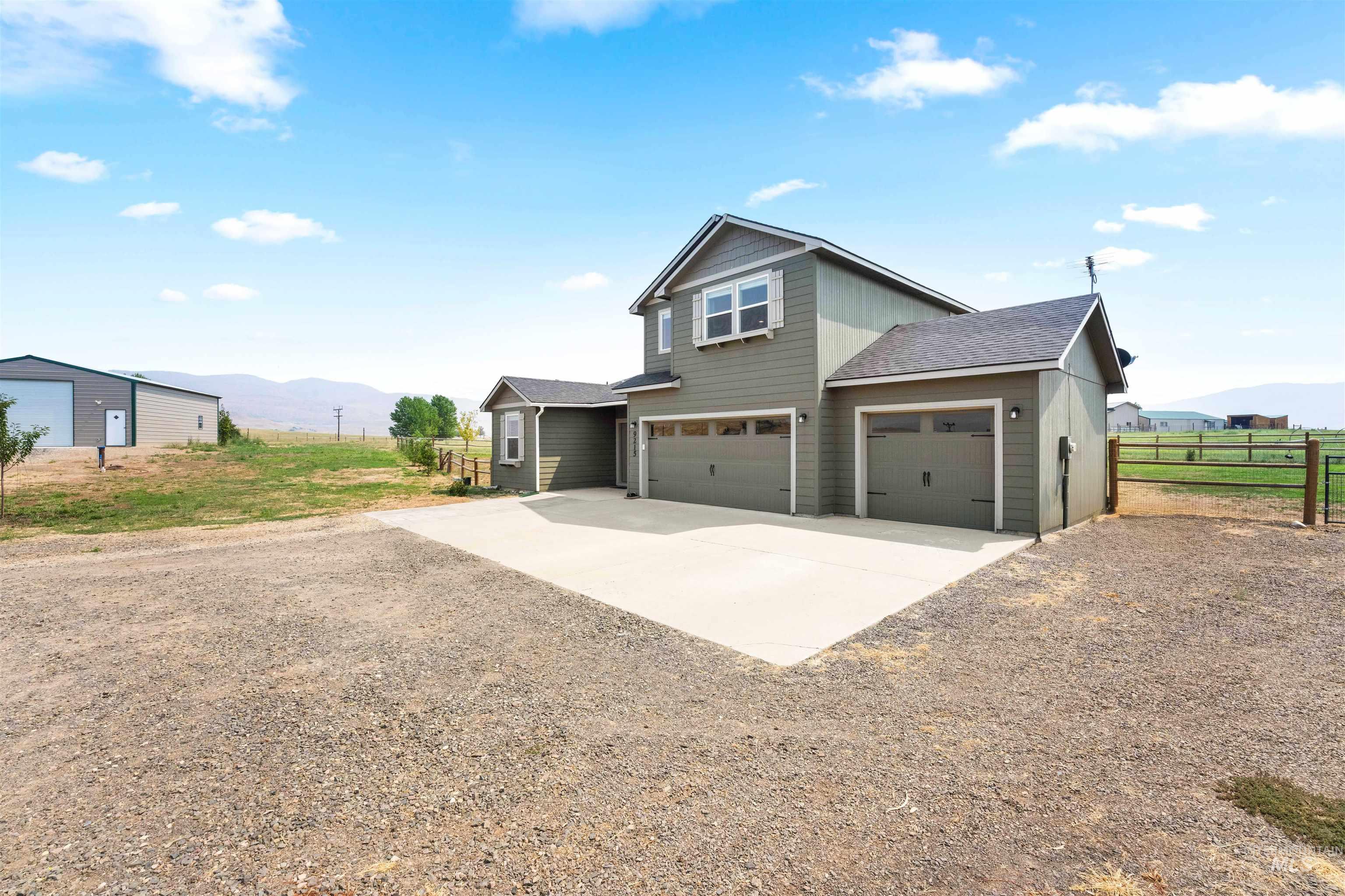 9215 N Highway 52 Property Photo 7