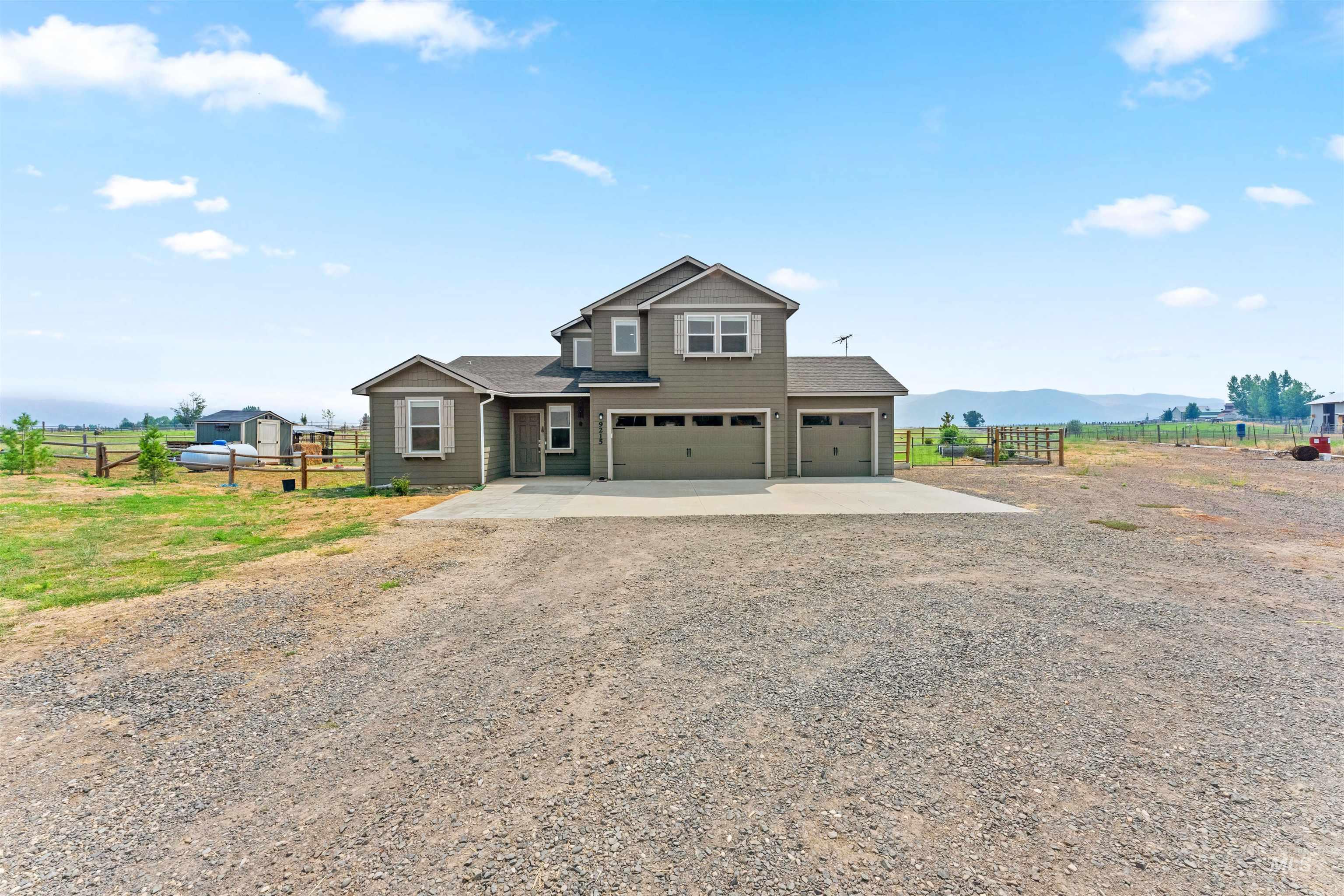 9215 N Highway 52 Property Photo 10