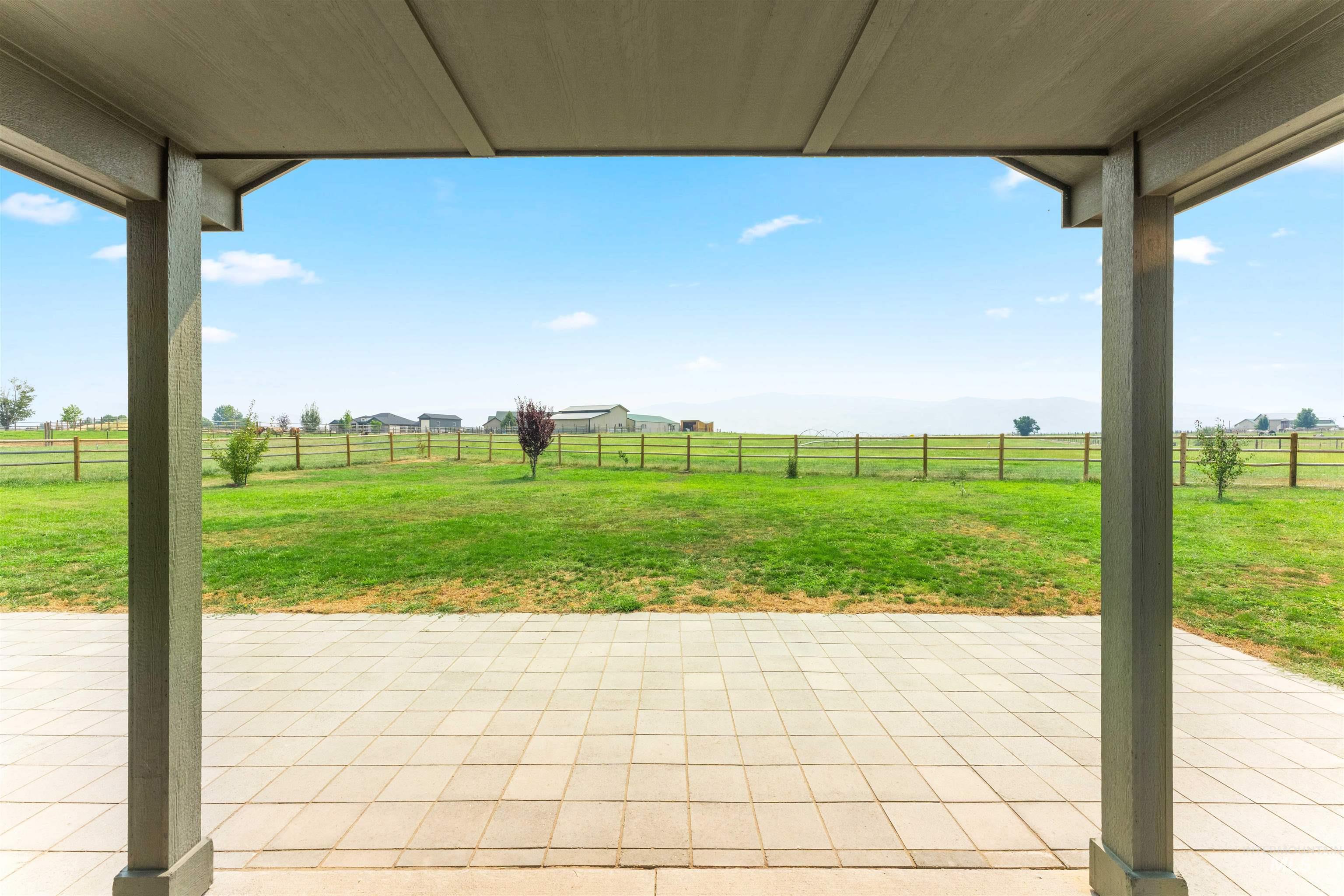 9215 N Highway 52 Property Photo 32