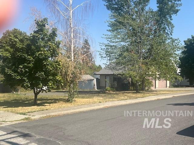 515 S Meadow Property Photo 5