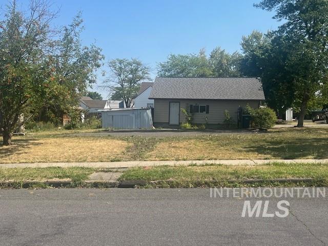 515 S Meadow Property Photo 9