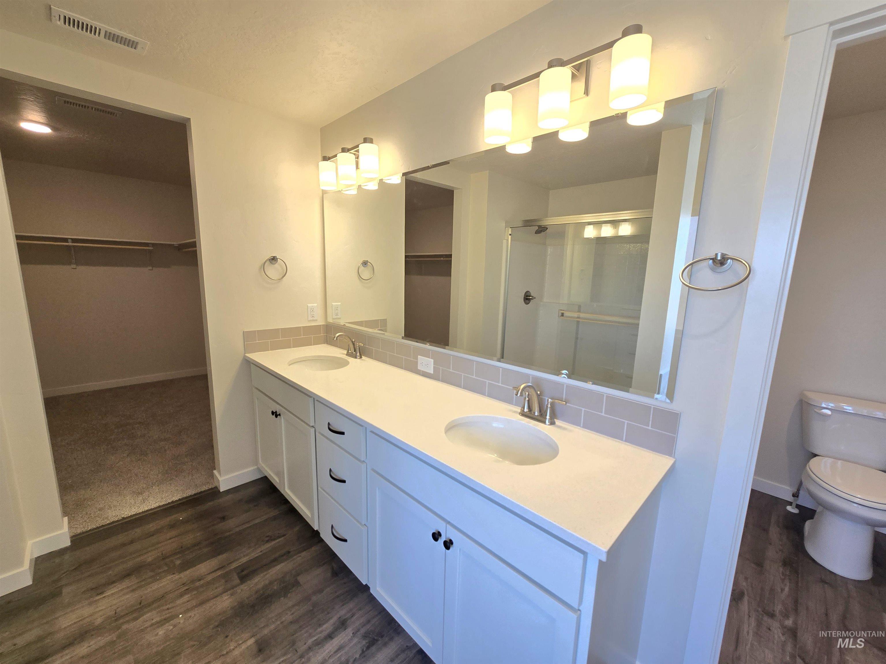 15613 N Labrador Ave Property Photo 18