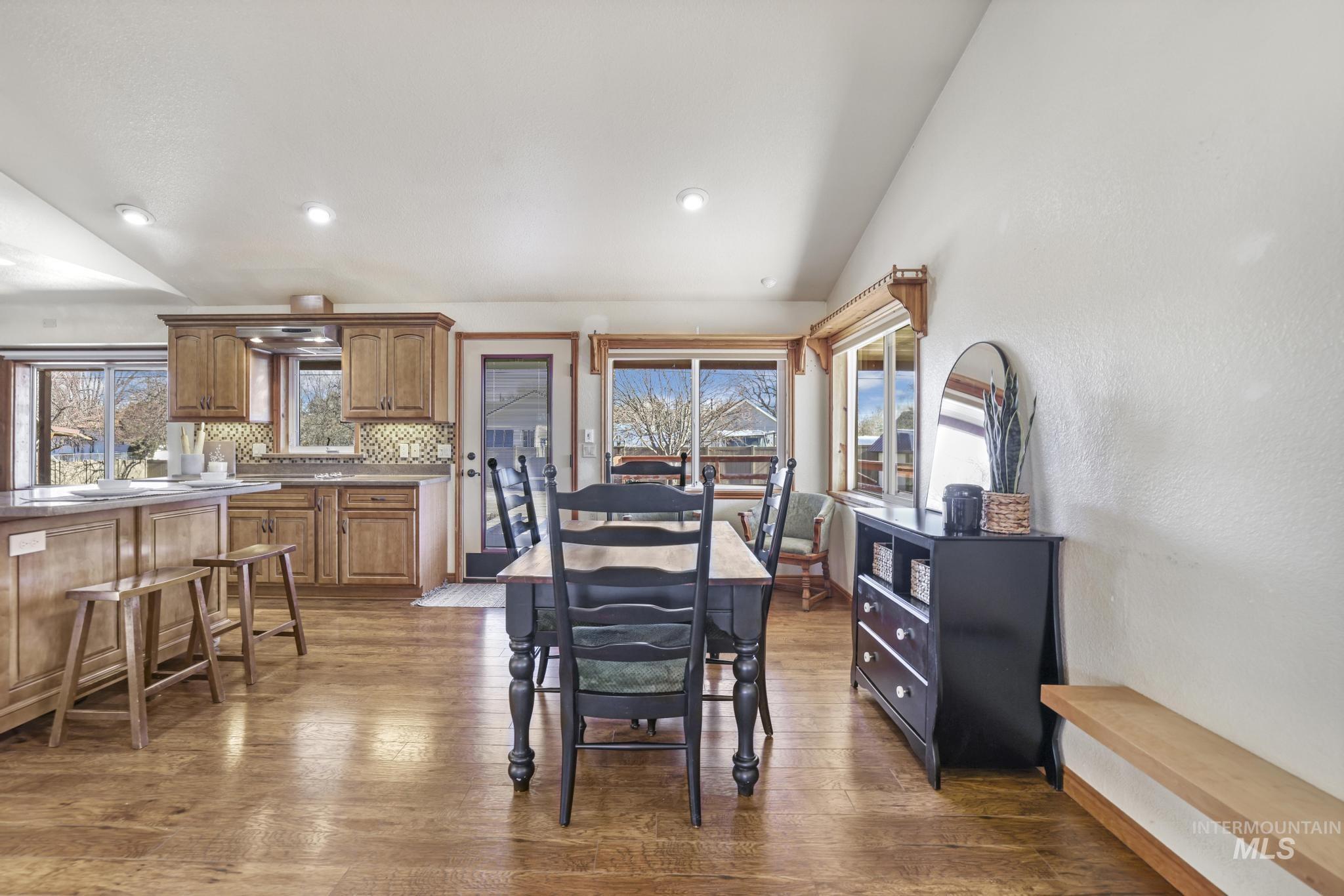 904 Utah Street Property Photo 2