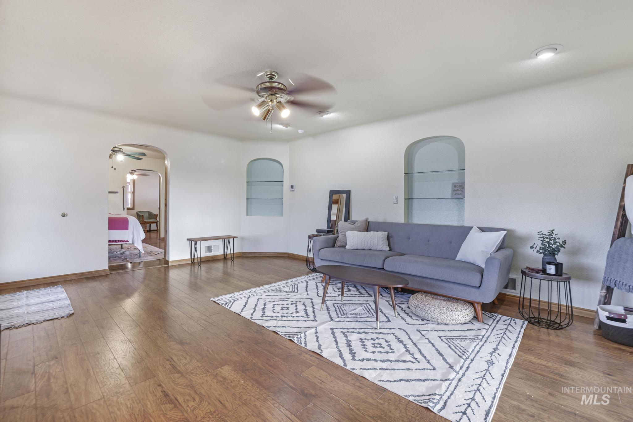 904 Utah Street Property Photo 17