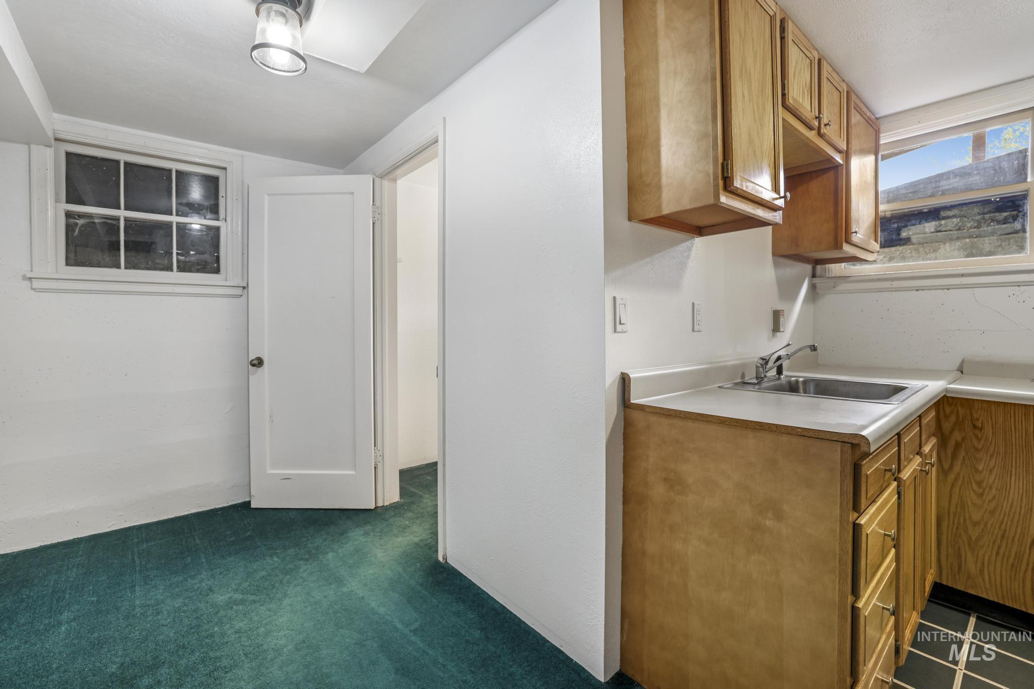 904 Utah Street Property Photo 27