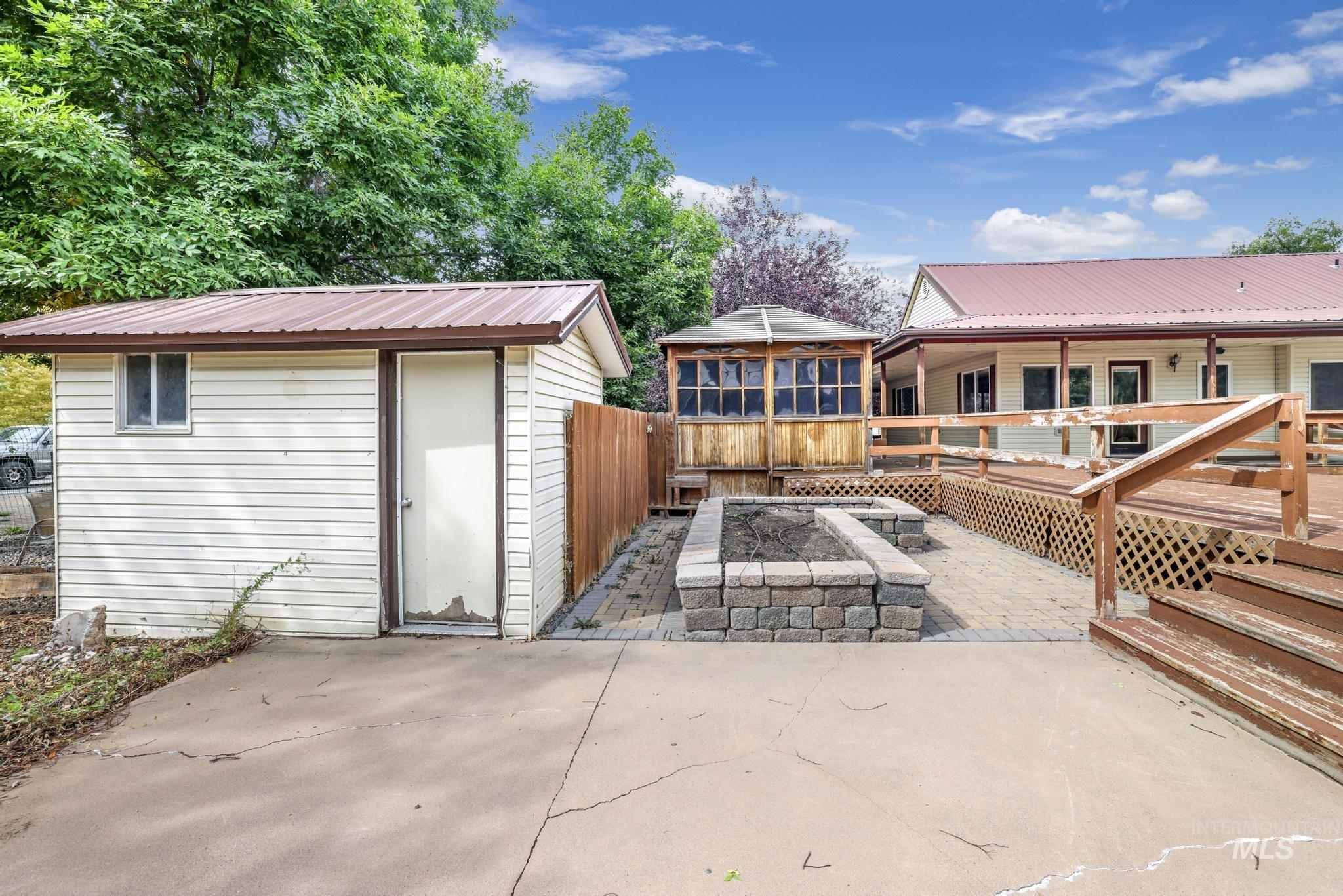 904 Utah Street Property Photo 35