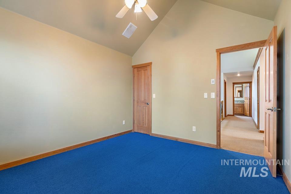 551 E Lockhart Property Photo 35