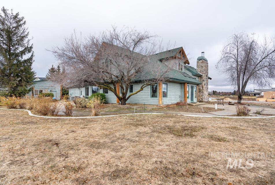 551 E Lockhart Property Photo 48