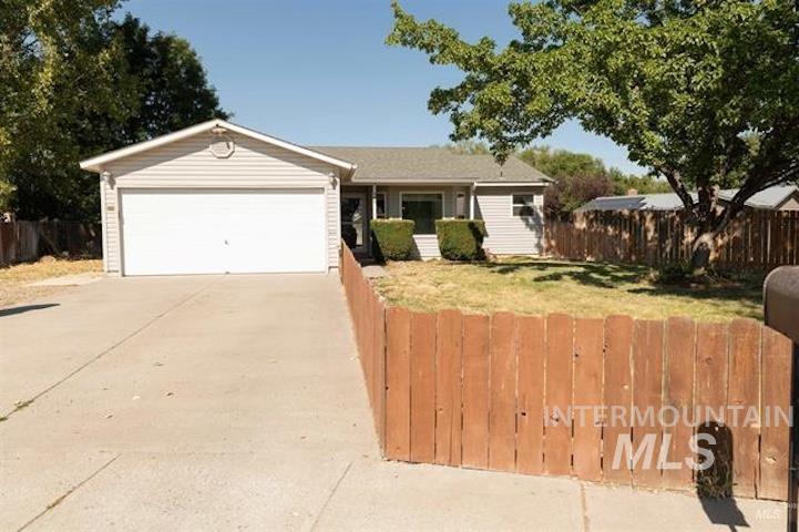 540 Willow Dr. Property Photo 3