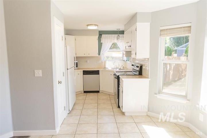 540 Willow Dr. Property Photo 7