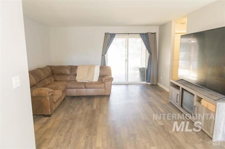 540 Willow Dr. Property Photo 14