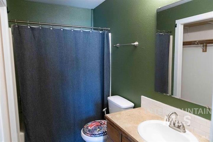 540 Willow Dr. Property Photo 26