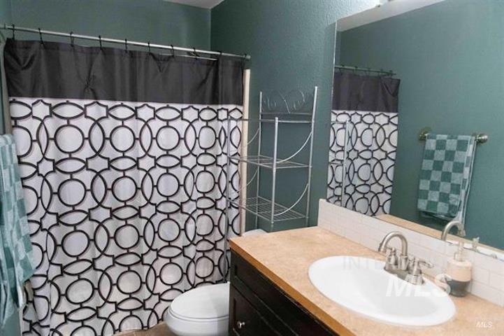 540 Willow Dr. Property Photo 28