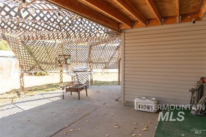 540 Willow Dr. Property Photo 30