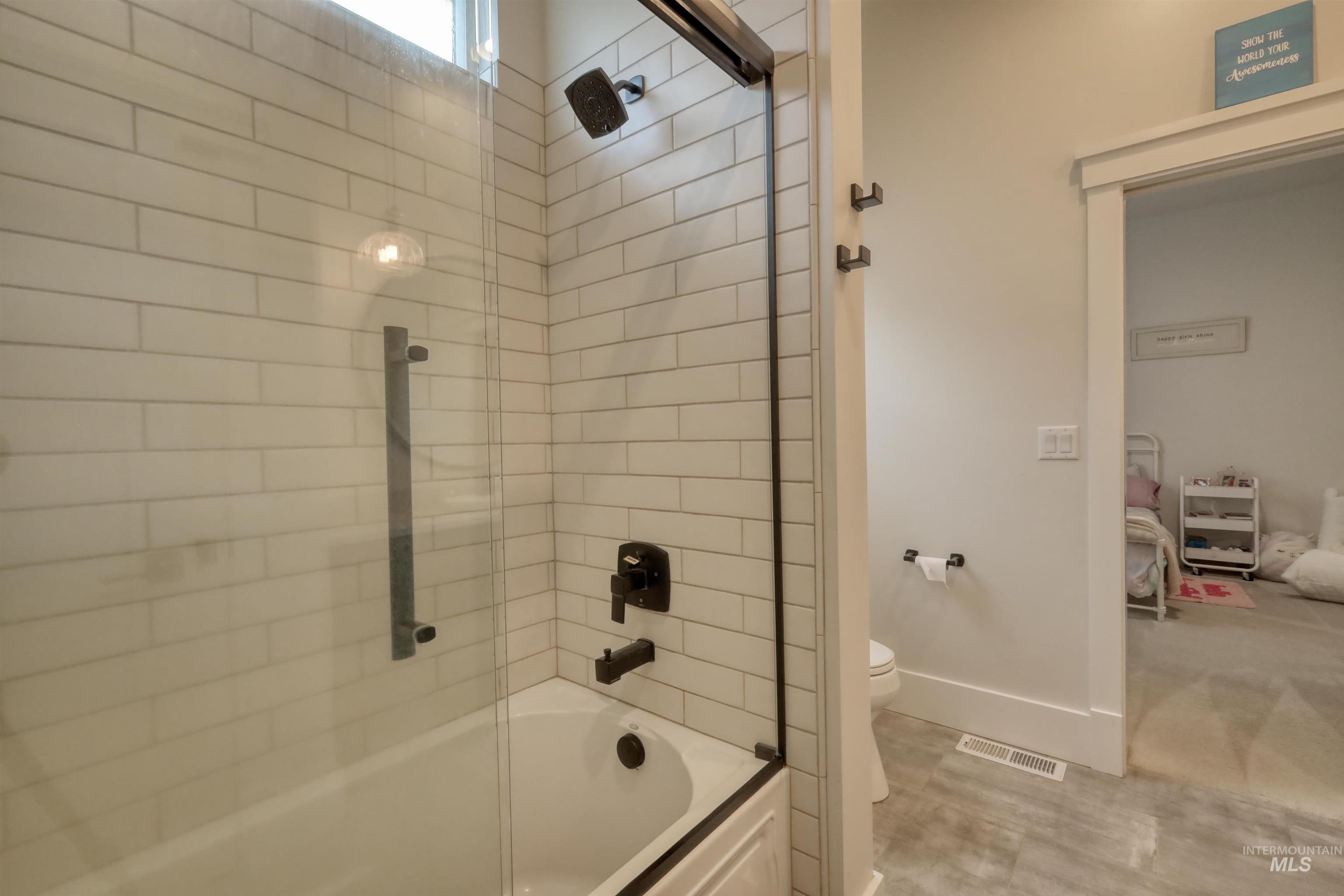 3595 E Renwick St Property Photo 42