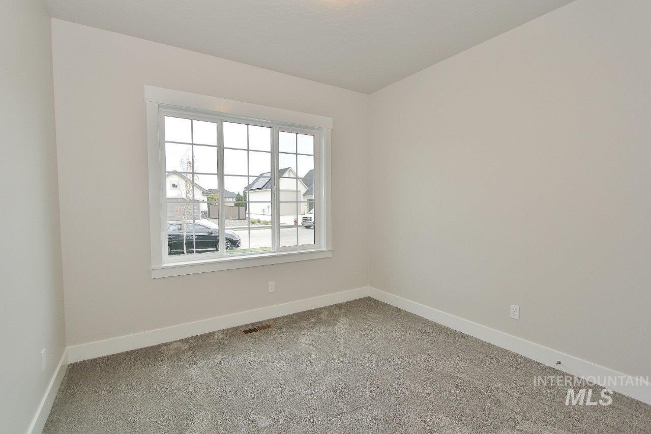 2073 E Brace St Property Photo 20