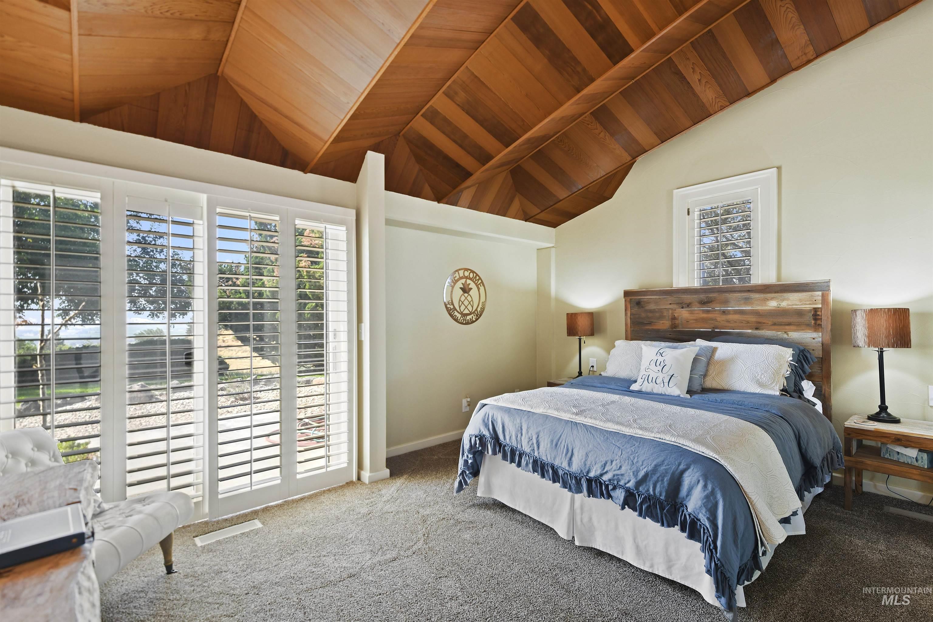 20811 Barrel Ln Property Photo 16