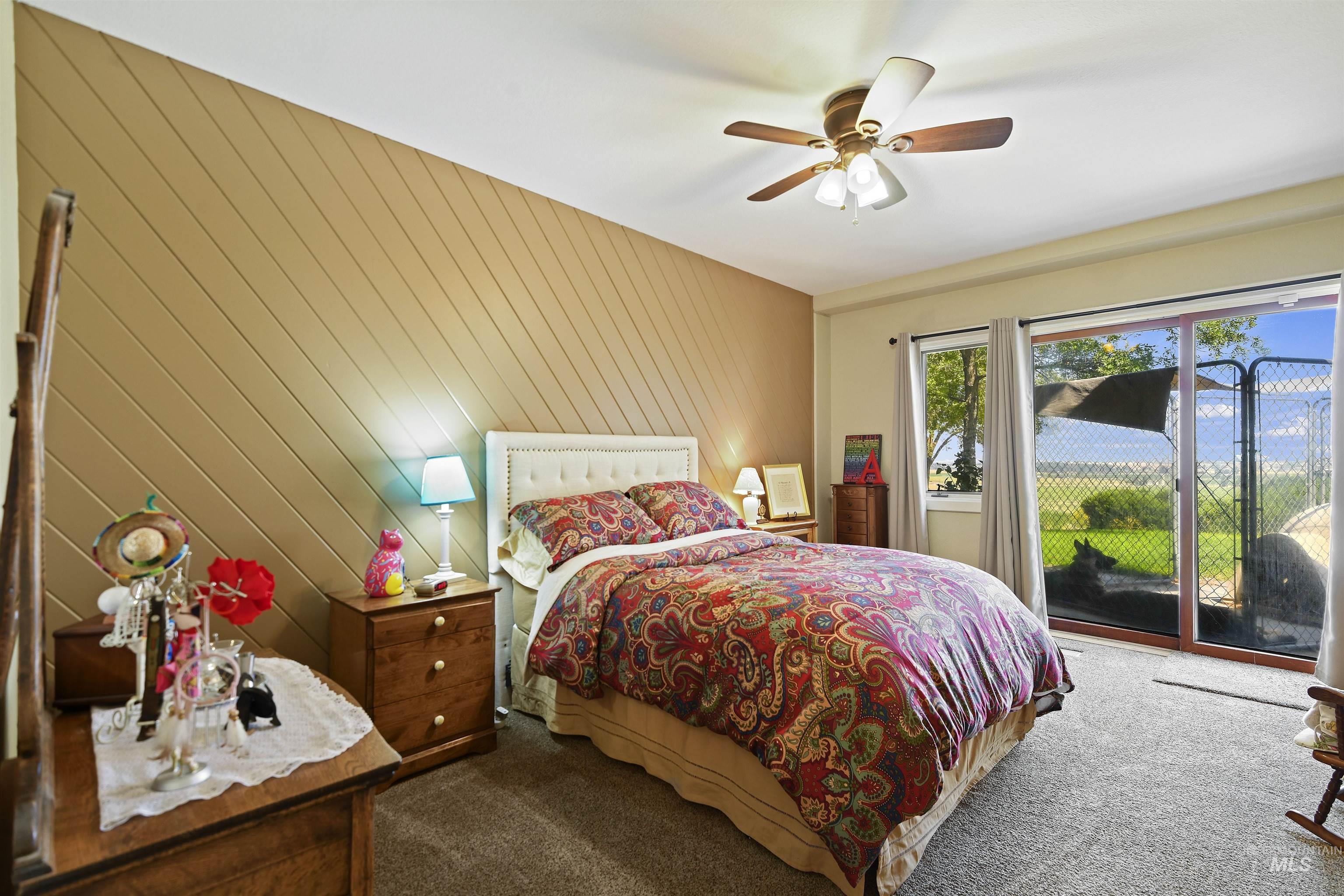 20811 Barrel Ln Property Photo 18