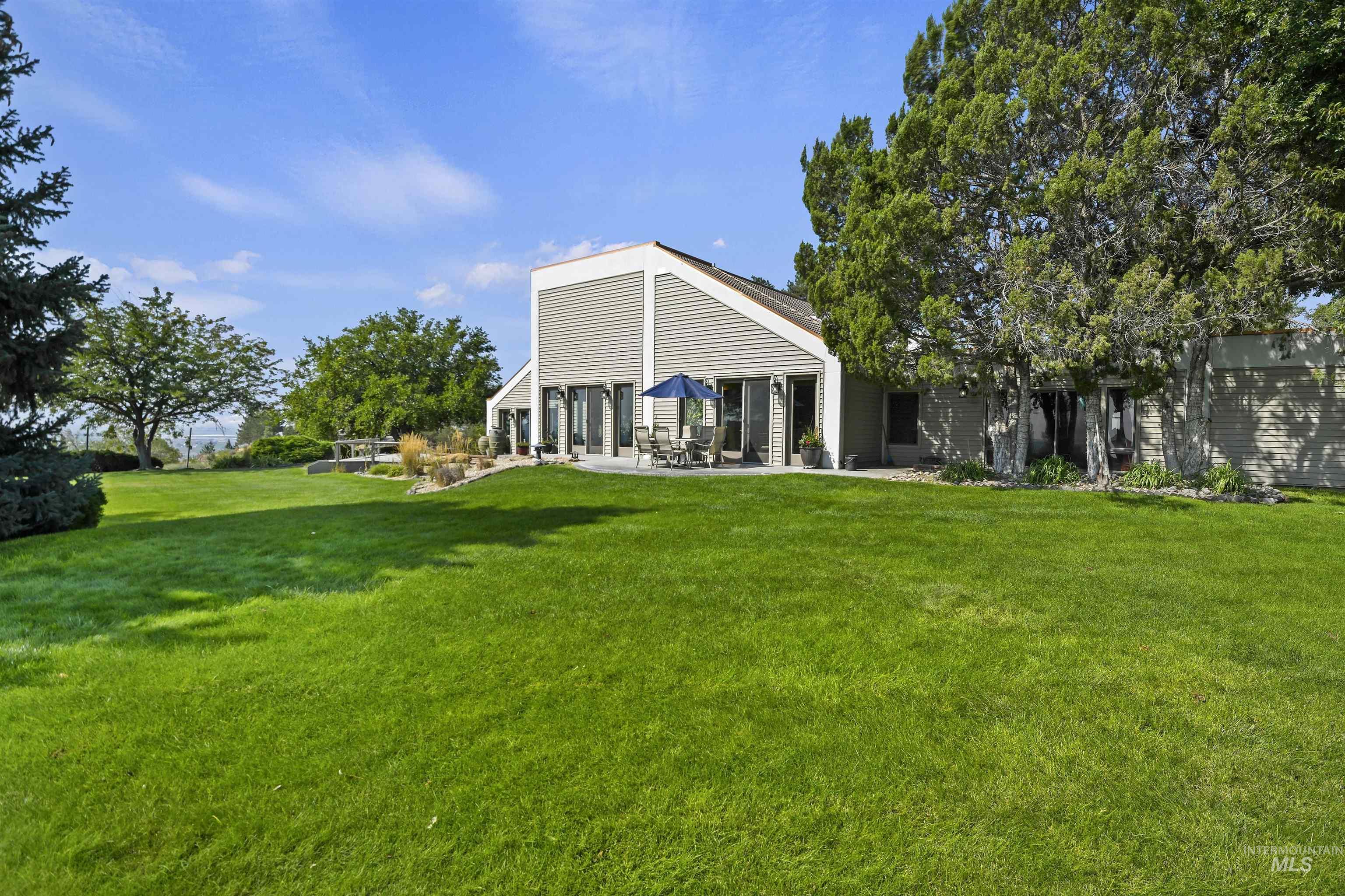 20811 Barrel Ln Property Photo 32