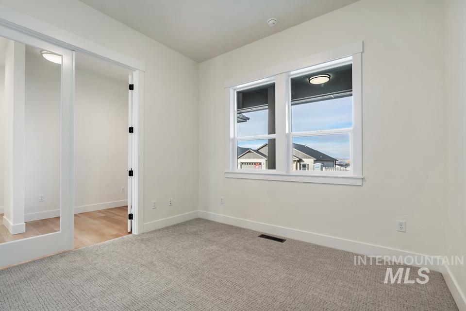 2735 Soulen Drive Property Photo 7