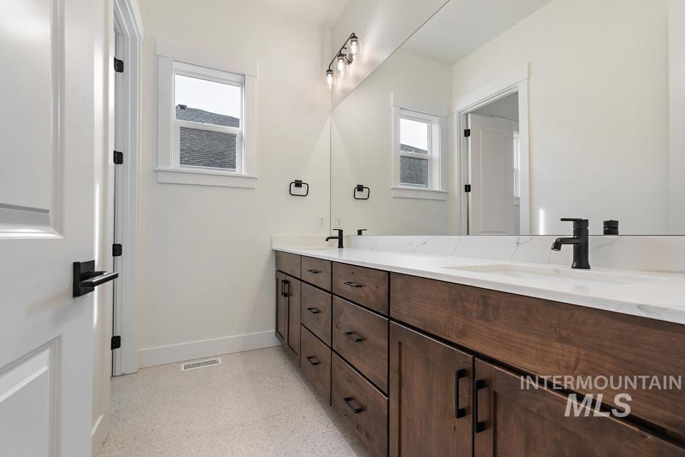 2735 Soulen Drive Property Photo 34