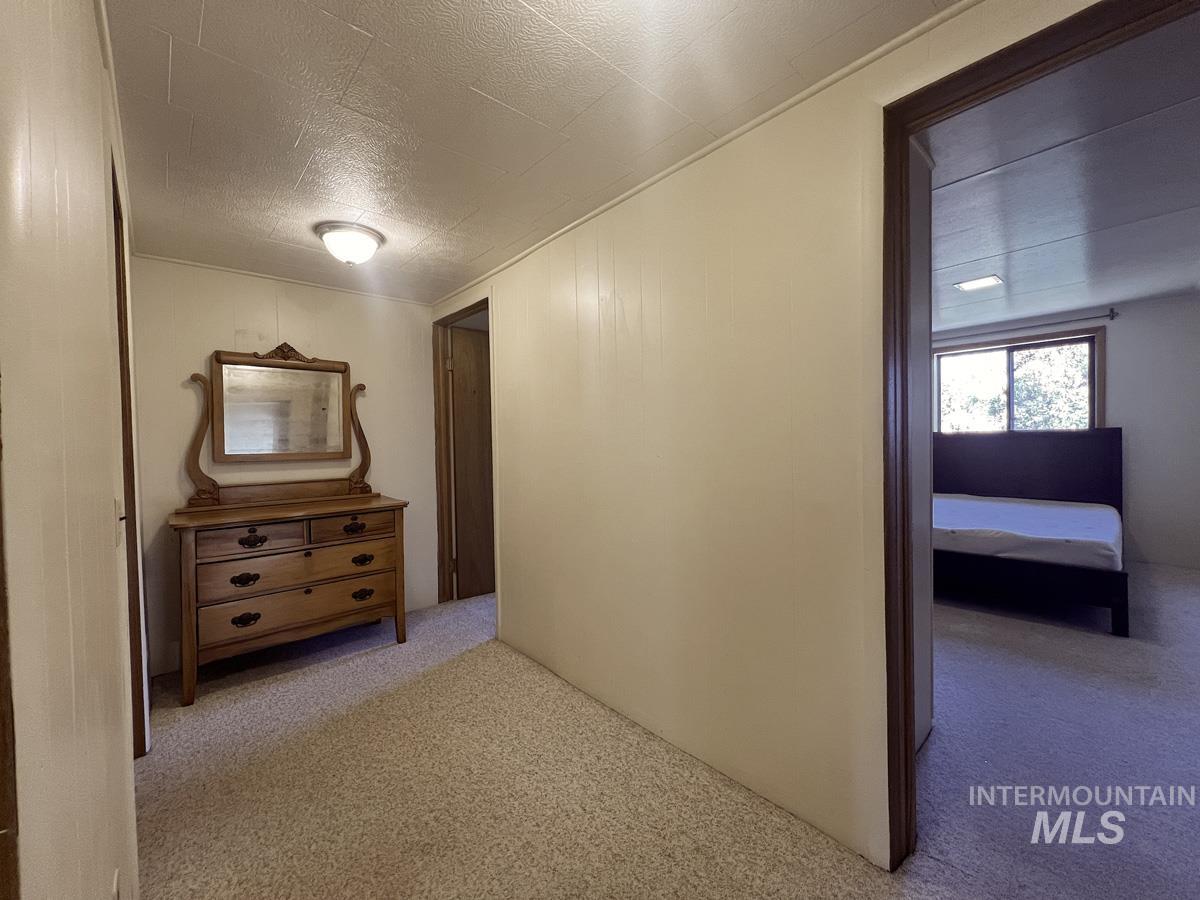 108 S School Street Property Photo 19