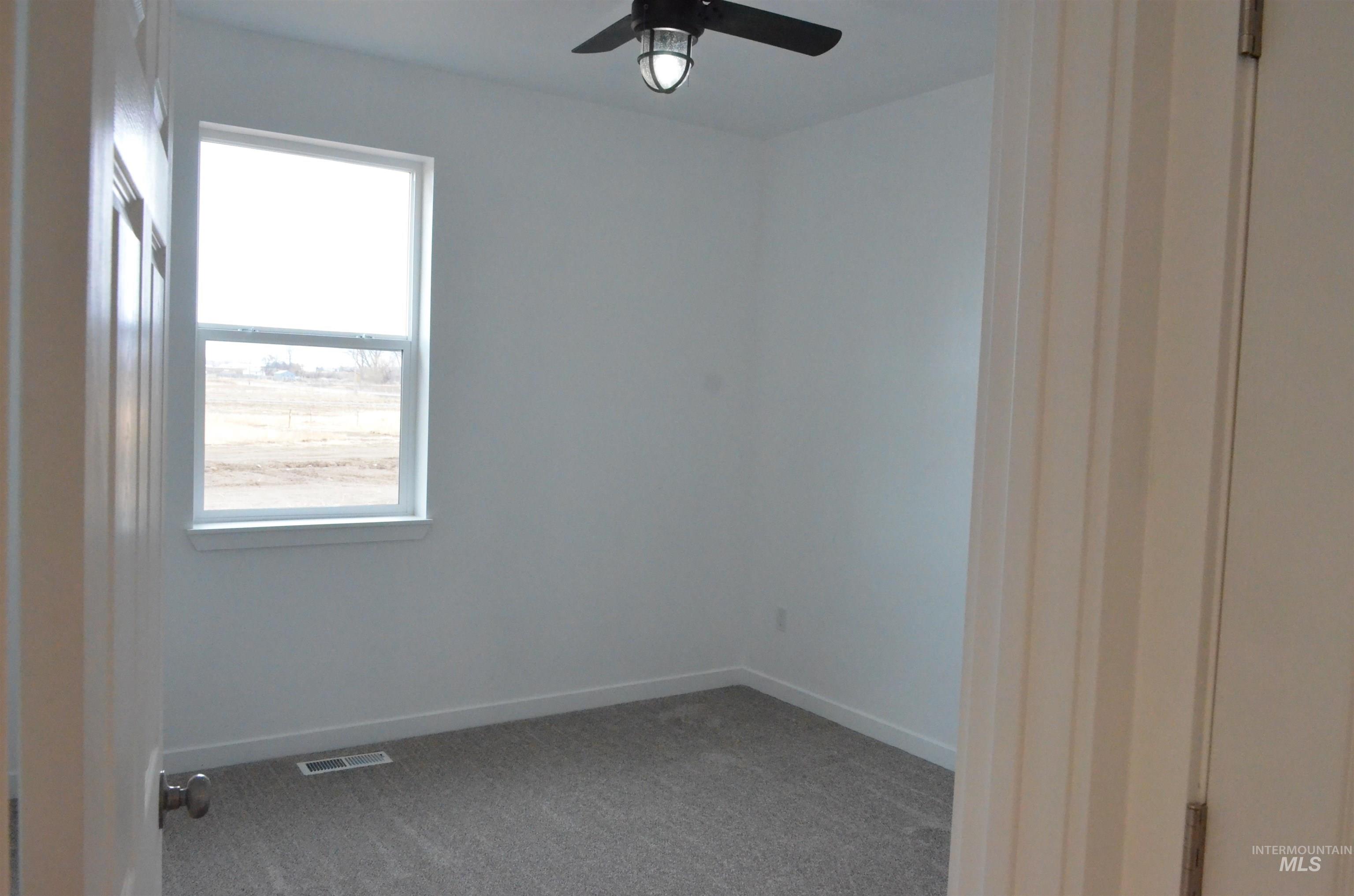 45 Sunset Loop Property Photo 7