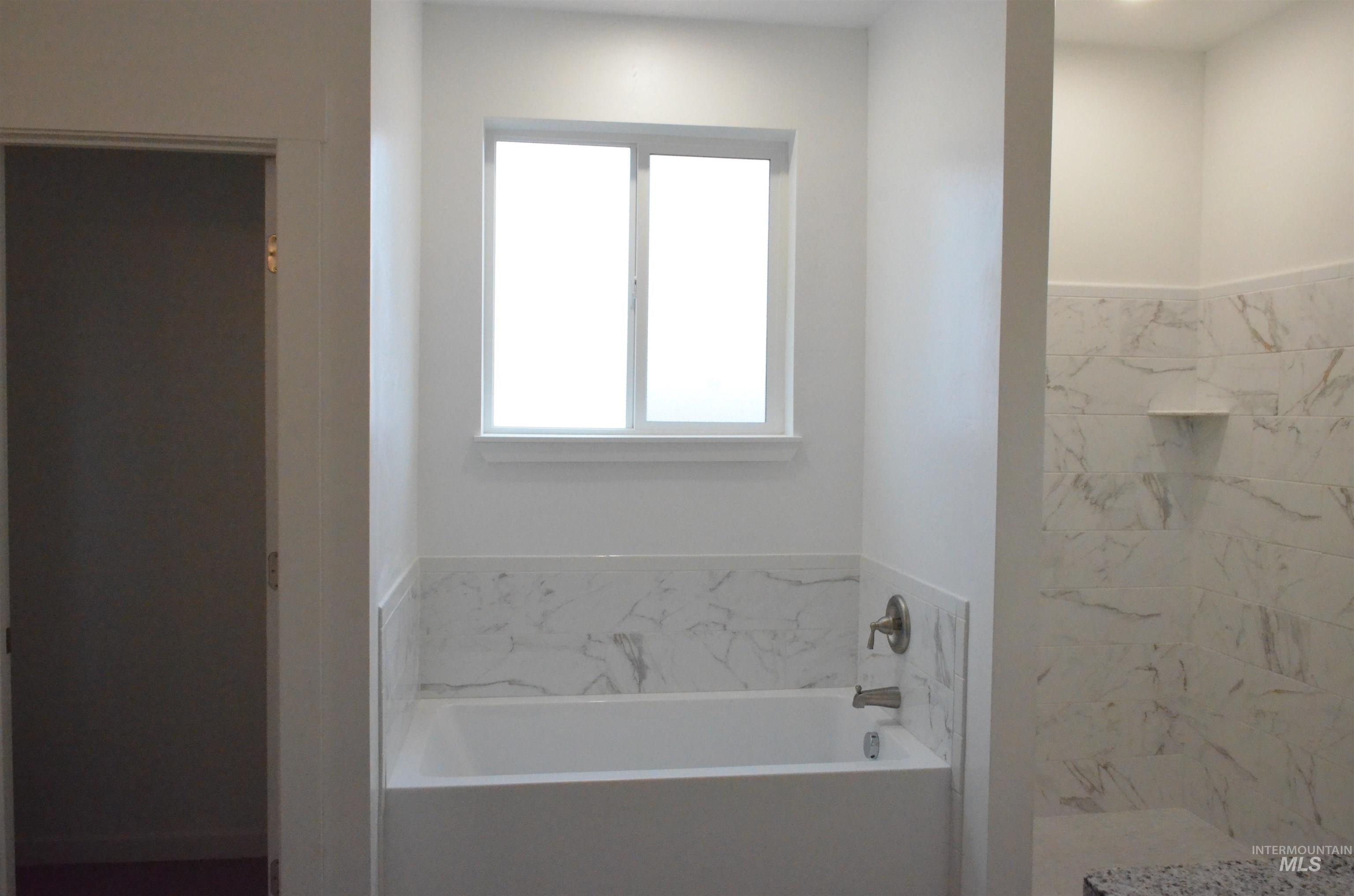 45 Sunset Loop Property Photo 13