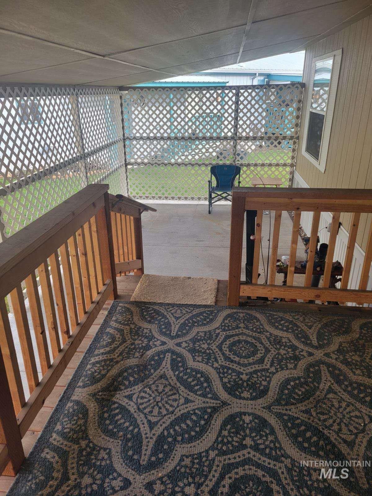 2750 Alden Rd Property Photo 4