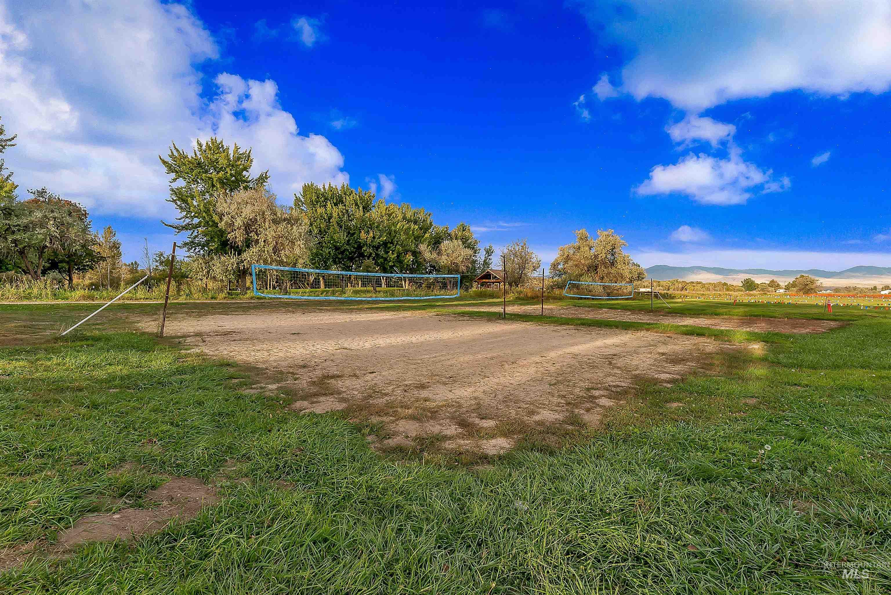 640 N Delehaye Property Photo 35