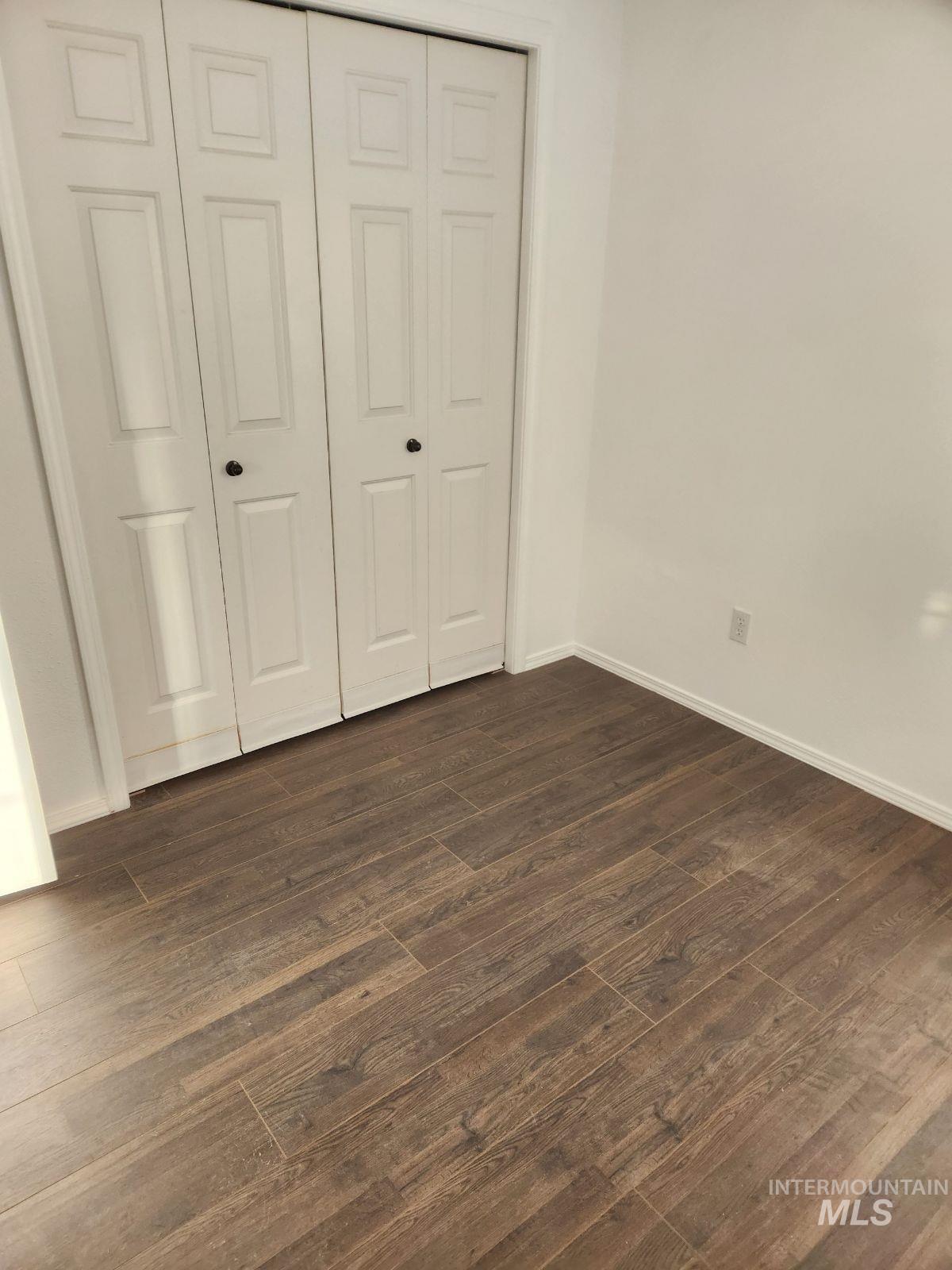 2103 Glenn Way Property Photo 19