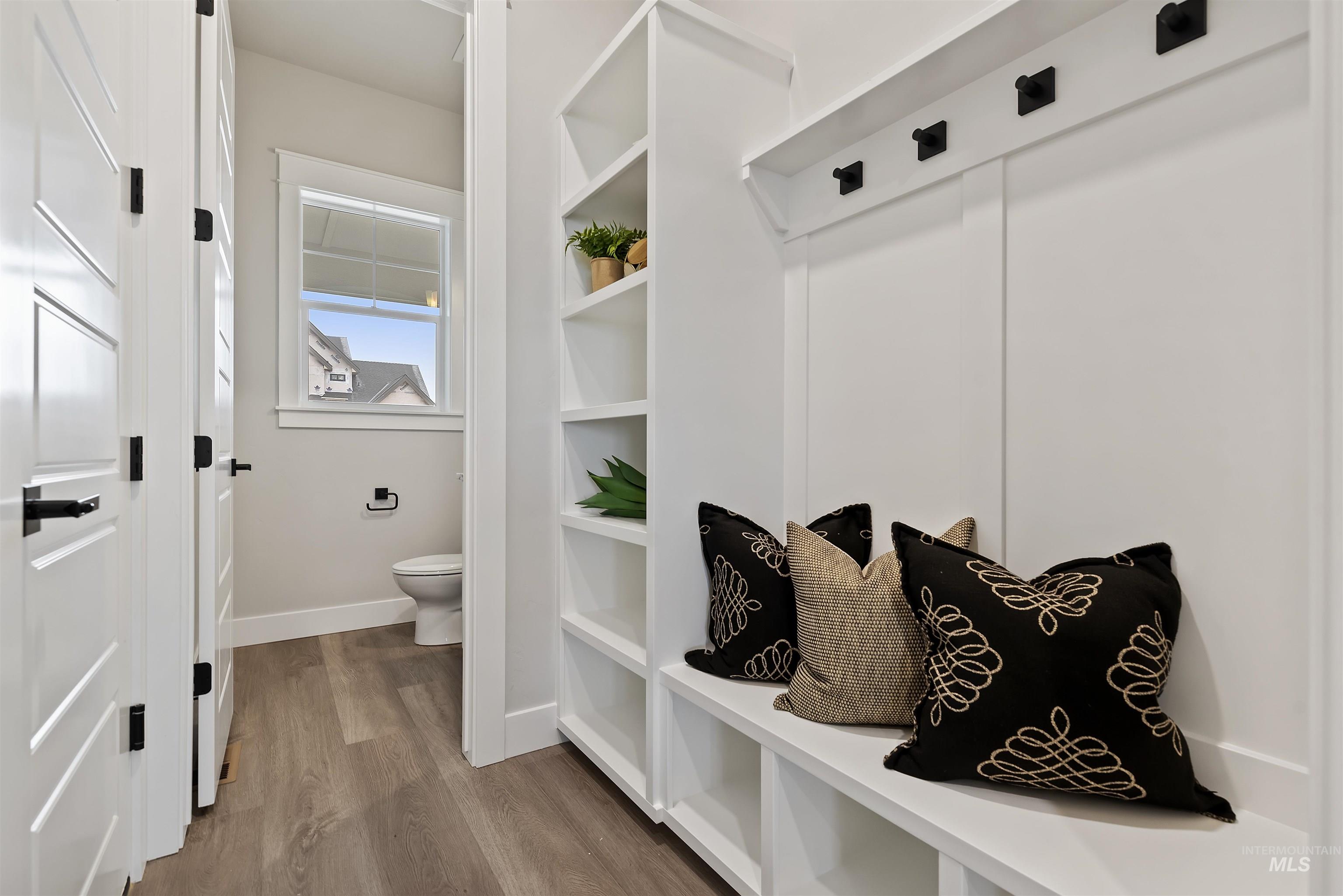 9295 Basin Kid Ct Property Photo 13