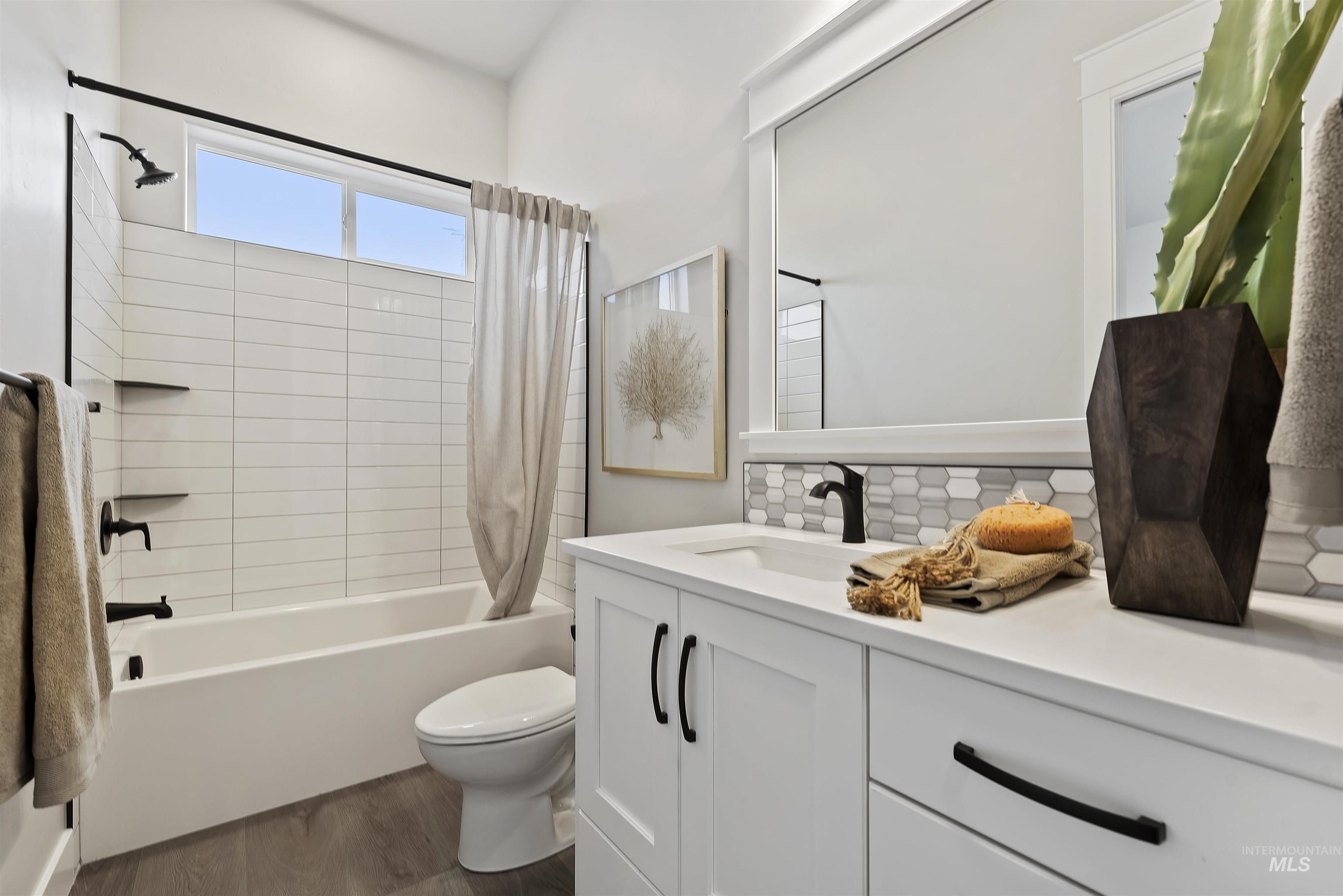 9295 Basin Kid Ct Property Photo 16