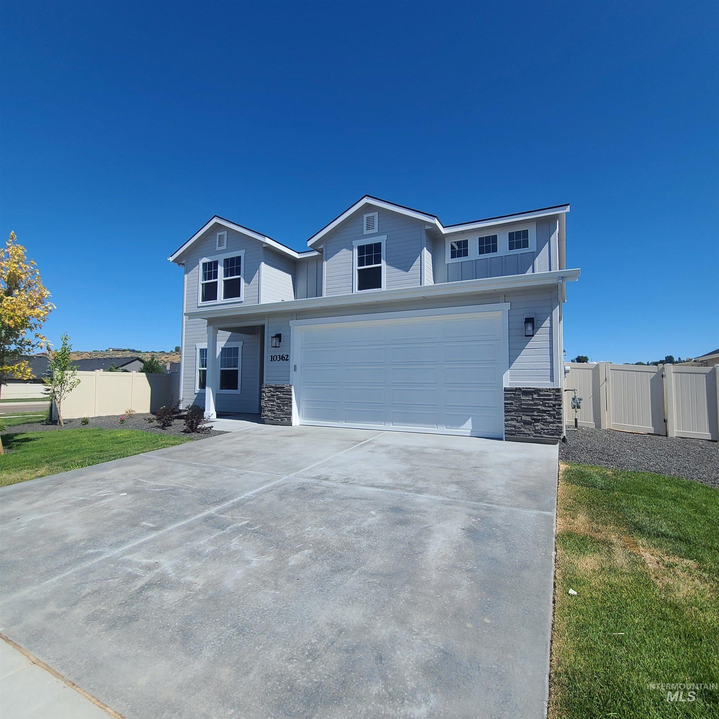 10362 W Napier Dr. Property Photo 2