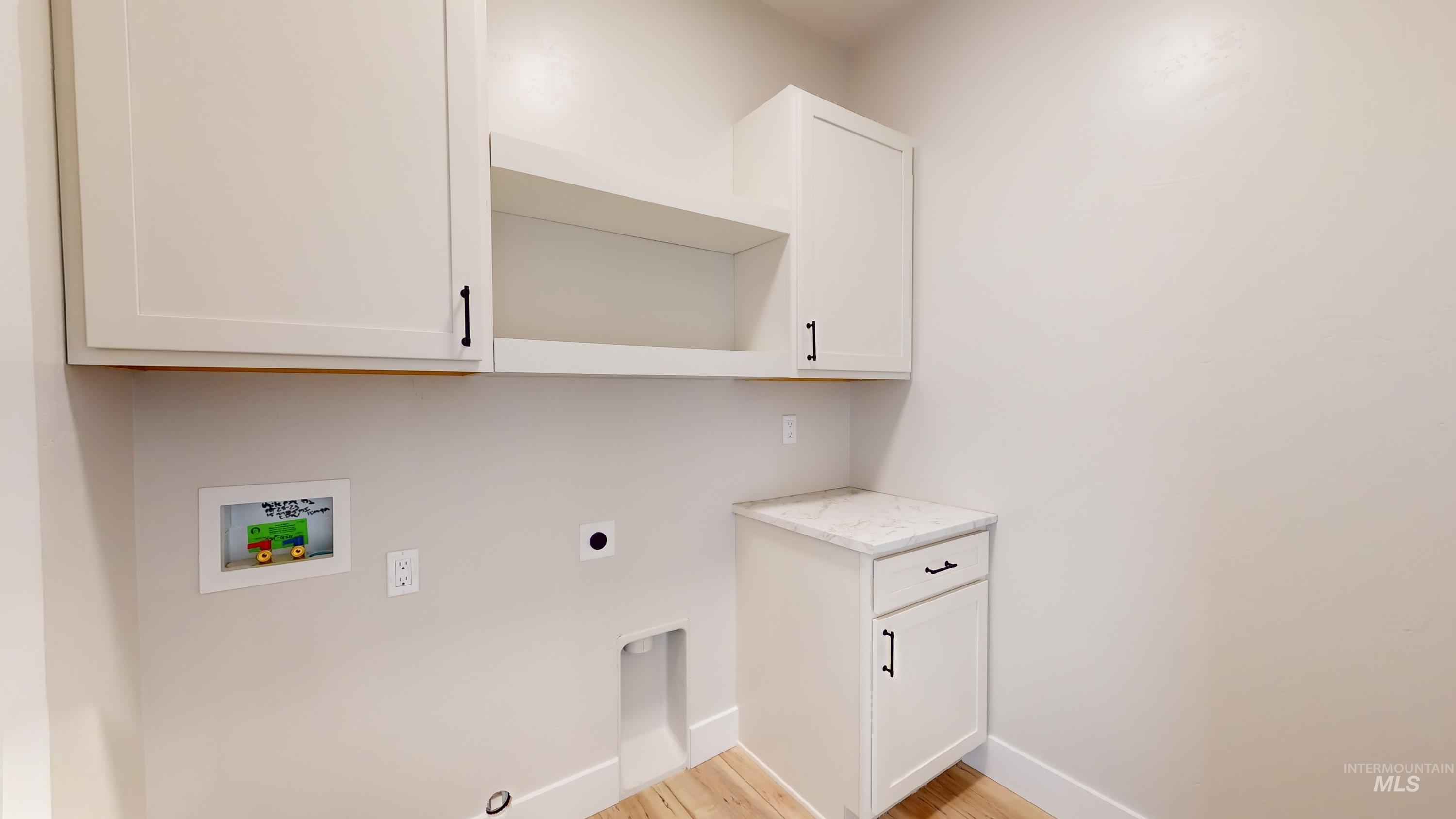 240 Waucanza St. Property Photo 19