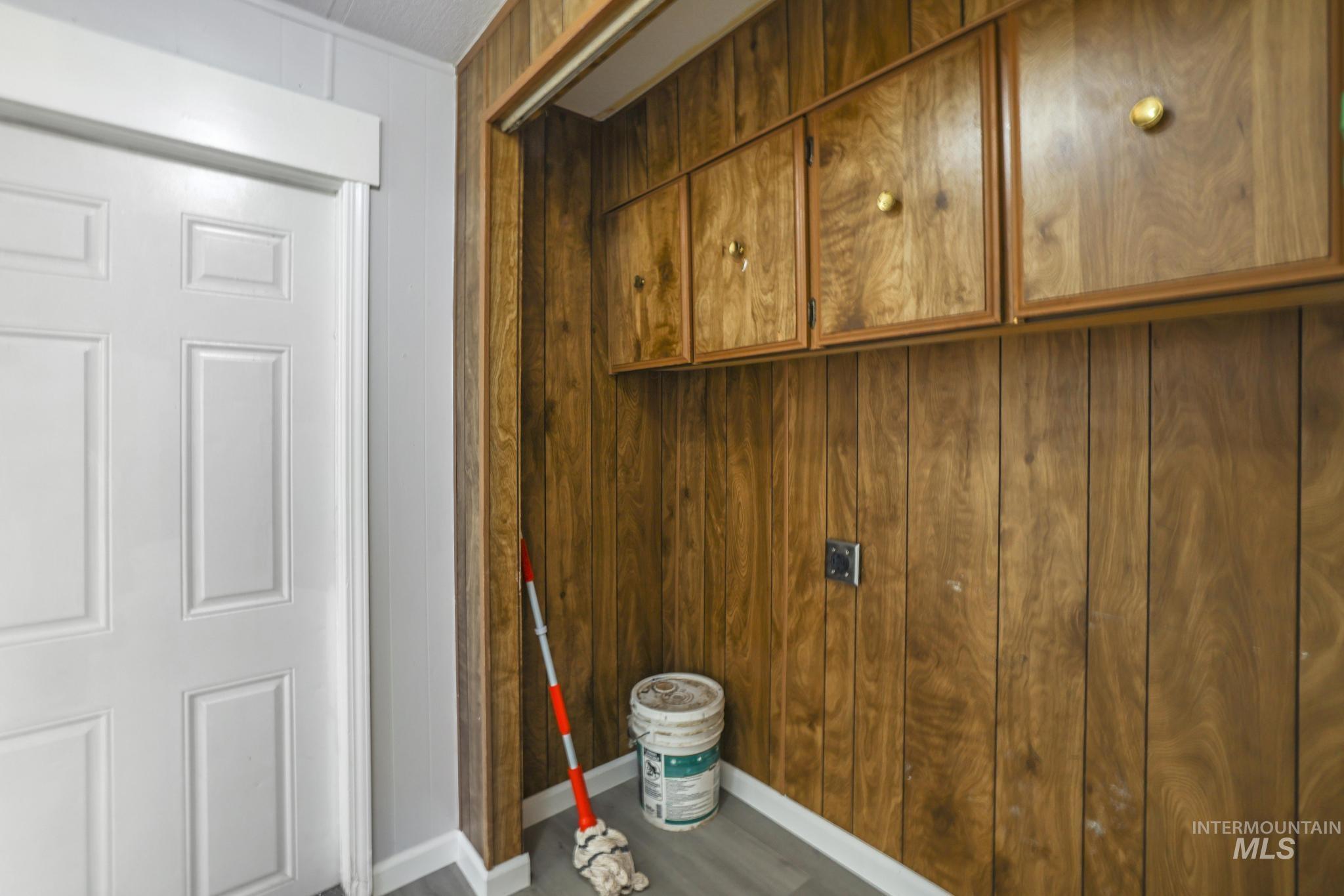584 4th Ave E Property Photo 13