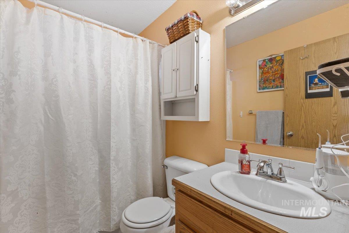 1017 Graycliff Dr Property Photo 13