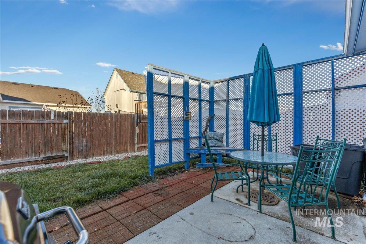 1017 Graycliff Dr Property Photo 14
