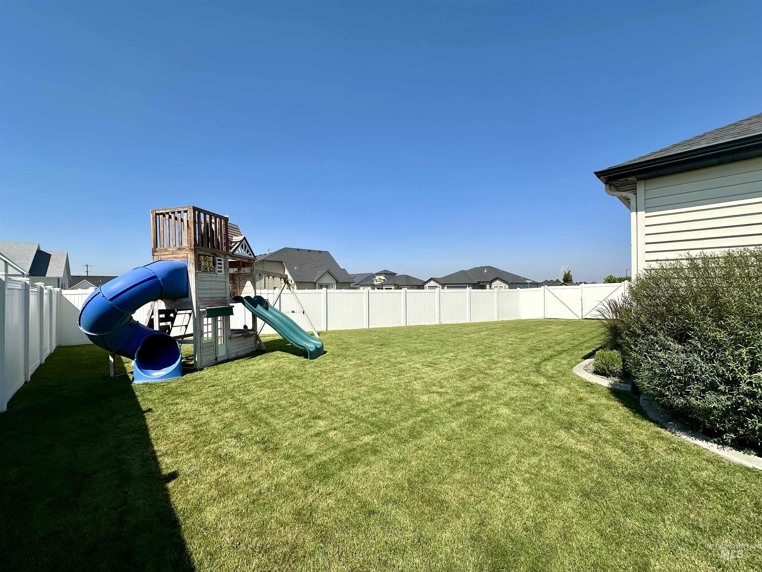 3112 Moonrise Property Photo 4