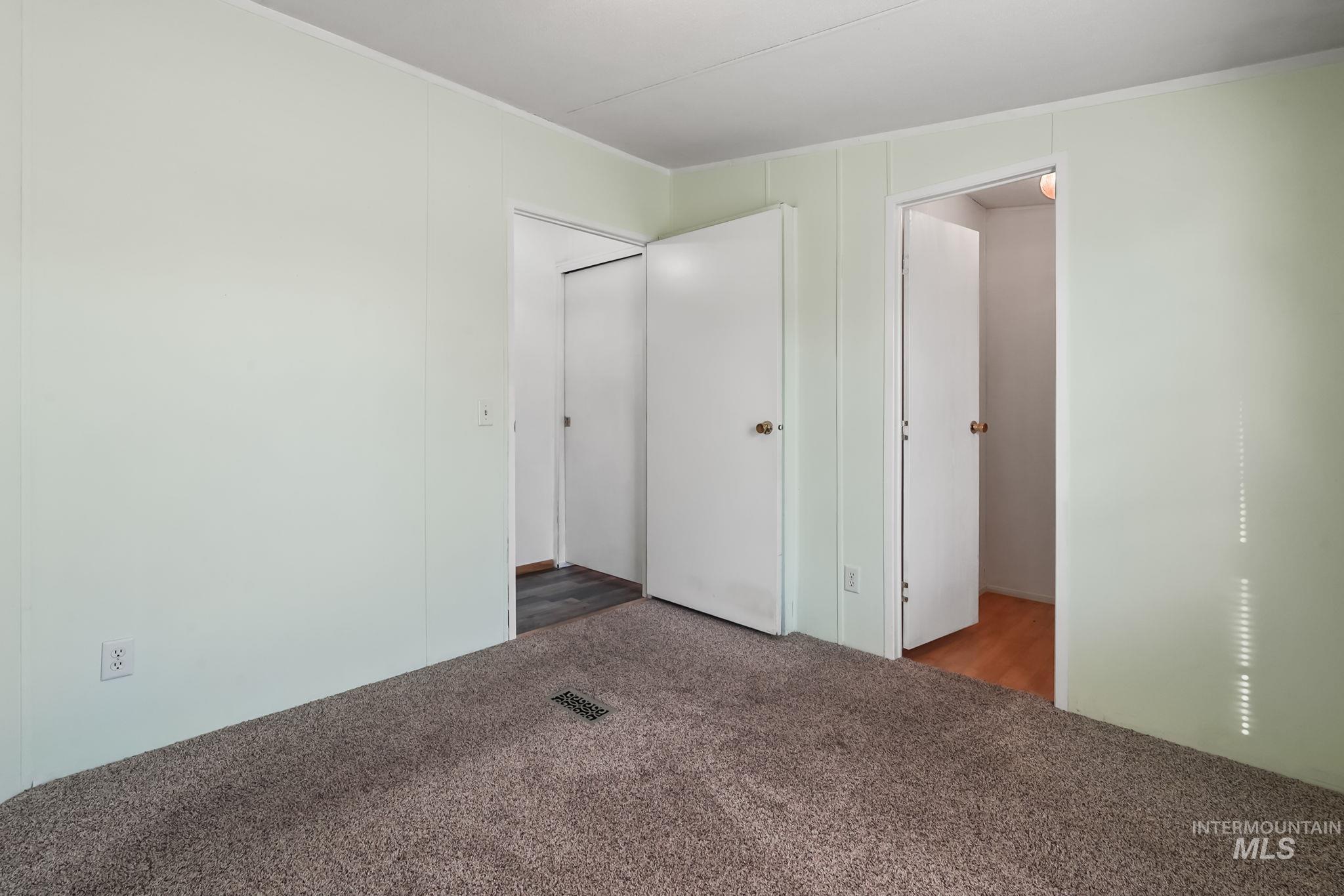 445 S Maple Grove #29 Property Photo 15
