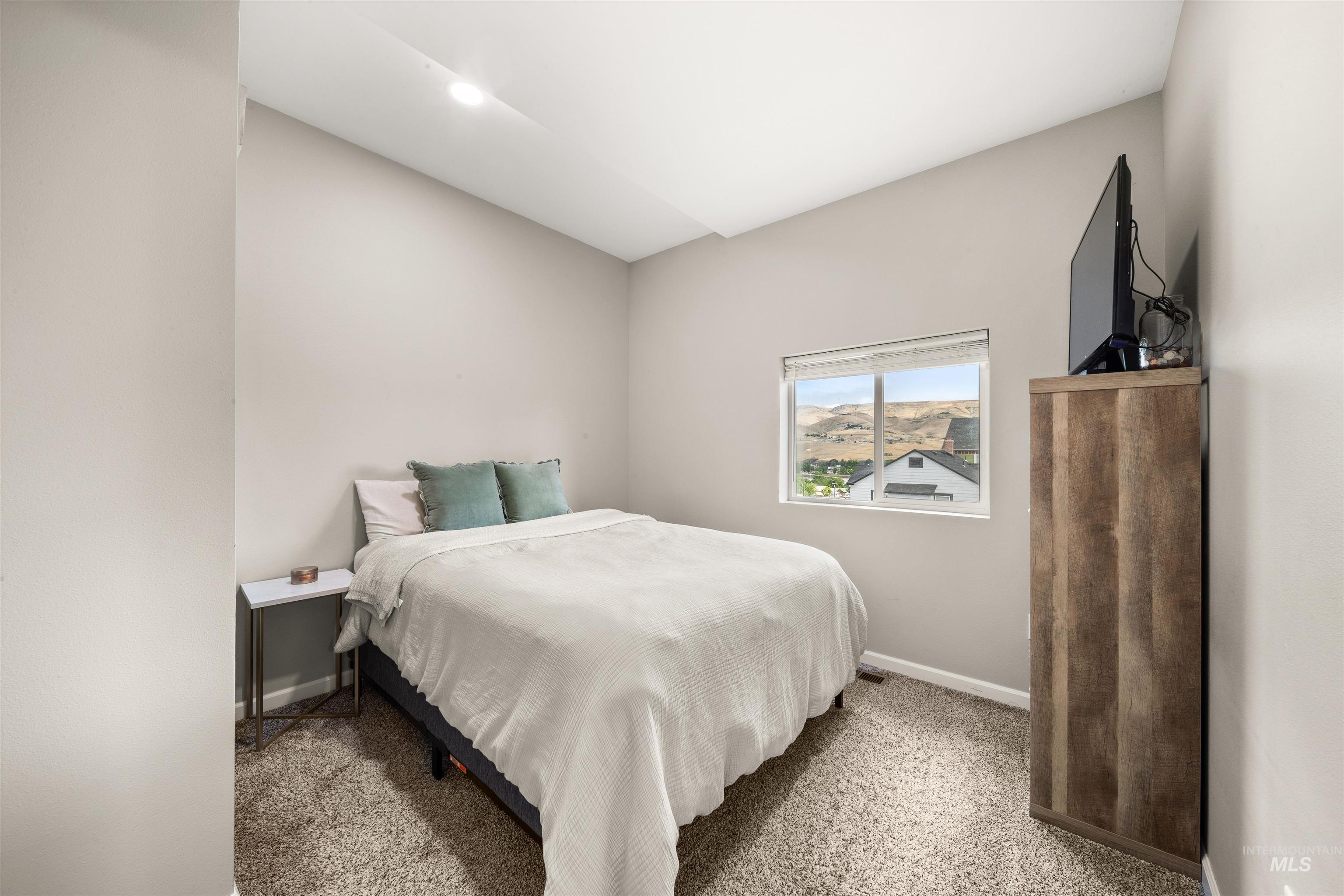603 26th Street Property Photo 12