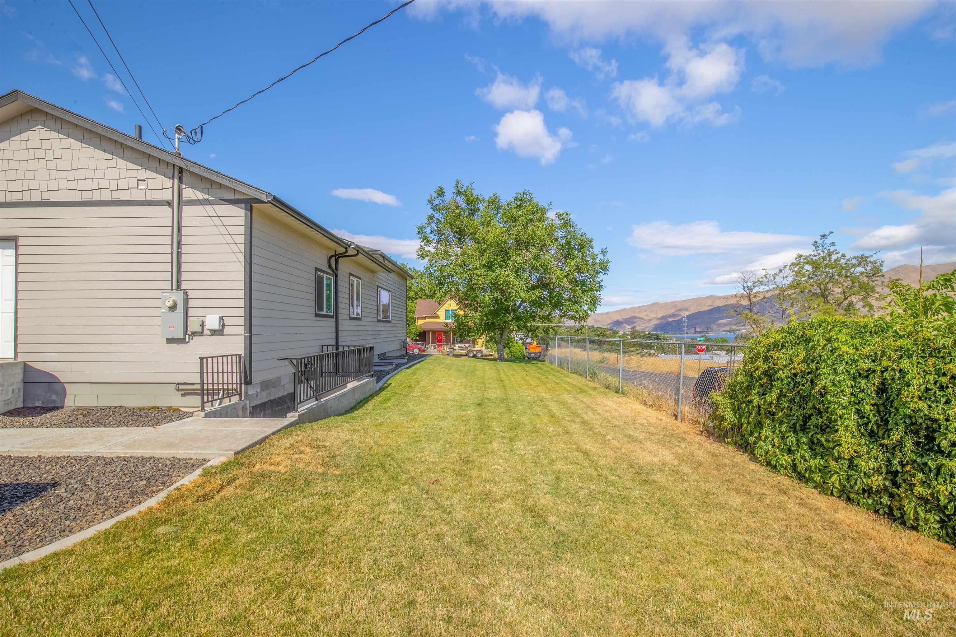 603 26th Street Property Photo 30
